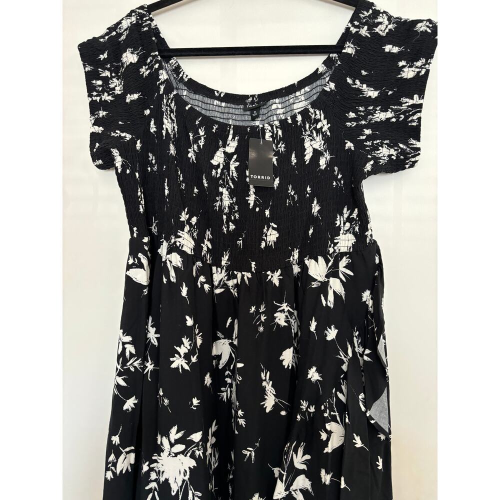 Torrid Floral Midi Dress Plus Size 3 Black White Ruffles New - Picture 2 of 8